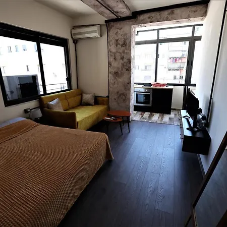 Stylish 1-bedroom In #2 Тирана